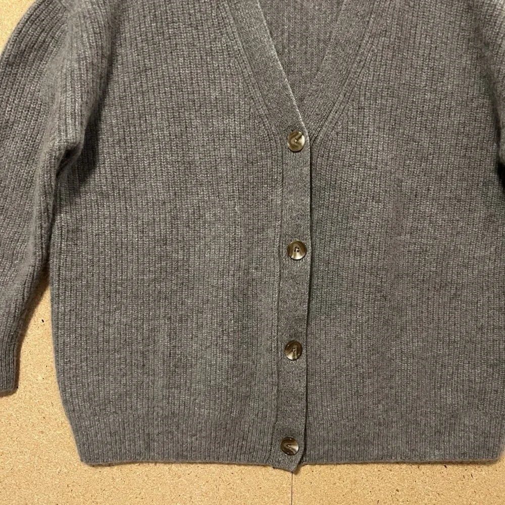 Quince Mongolian Cashmere Oversized Boyfriend Cardigan Sweater Size Medium Women - Picture 6 of 8